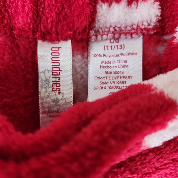 Red And White Bath Robe - Picture 3 of 4